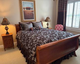 Queen Size Bedroom Suite