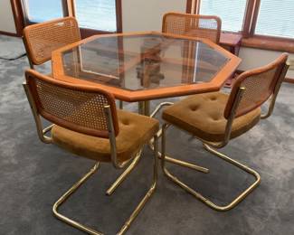 Retro Dining Room Table and Chairs