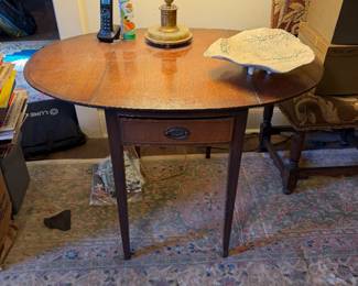 Dropleaf Table