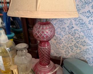 Cranberry Lamp