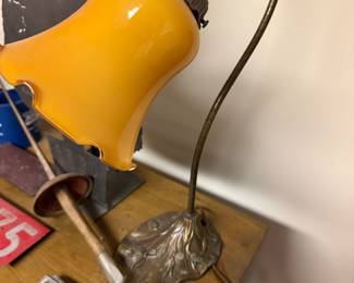 Goose Neck Table Lamp