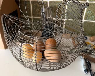 Wire Chicken Egg Basket