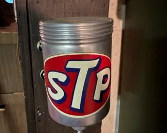 STP Chalk Dispenser