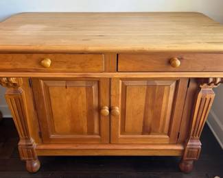 To BID on this item please go to Dothan CTBids  This ONLINE Estate Sale begins closing on Thursday, 4/30 @ 5:30!!  Don't forget to place your MAX PROXY BID & Let the CTBids System BID 4 YOU! PU is in Dothan!  Specific address will be provided to winning bidders on their invoices!! Sale ends 4/30 start'g @ 5:30 – Pick-up will be on SATURDAY 5/2....  Shipping is available on certain items at Buyers Cost.