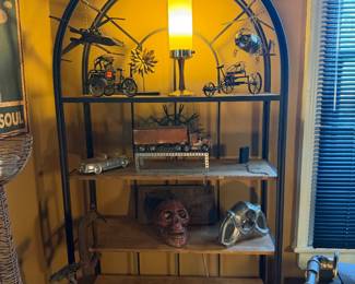 Display shelving