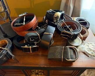 Men’s leather belts