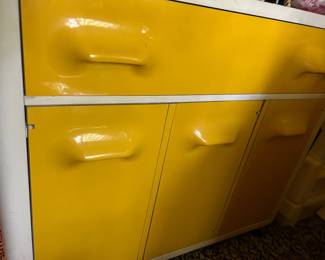 Raymond Loewy Server