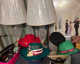 Lamps and hats 