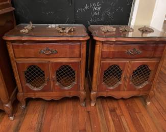 French provincial nightstands 