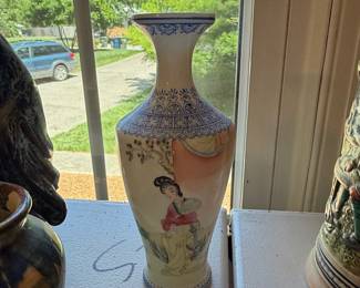 Chinese Porcelain Vase with Woman and Scholar Motif