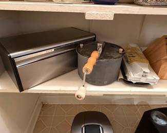 West Bend Poppery II Electric Popcorn Maker