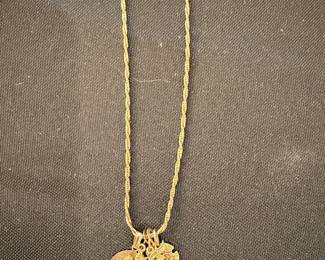 Gold Tone Rope Chain Necklace with Floral Pendant