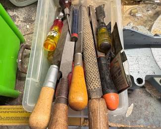 Assorted Woodworking Hand Tools including "Defiance" Files and "Yankee" Style Screwdrivers