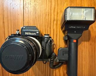 Nikon FE2 with Metz 32CT3 Flash