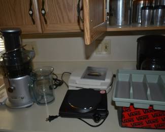 JUICER AND HOT PLATE