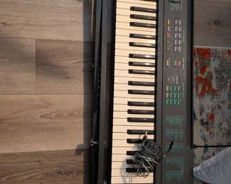Yamaha Keyboard and Stand