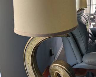 Two lamps, ideal for your living room!