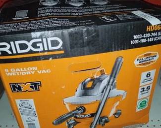 RIDGID 6 Gallon 3.5 Peak HP NXT Shop Vacuum Wet Dry Vac