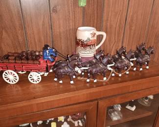 Cast Clydesdales w/ Wagon and Barrels