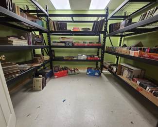 Hard media, DVDs, CDs, Books, Comic Books, Magazines 