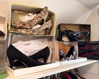 Women's Shoes in Boxes Snakeskin Print Heels Black Suede Boots Designer Footwear Shelf Lot