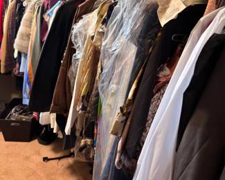 Women's Clothing Lot Dresses Garment Bags Closet Full Formal Casual Vintage Apparel Hangers