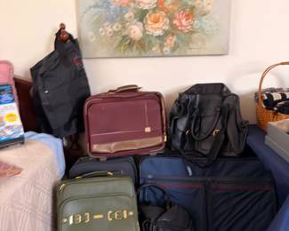 Luggage Lot Suitcases Rolling Bags Briefcases Travel Bags Green Black Carry On Garment Bags