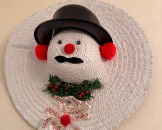 Snowman Wreath Wall Hanging Christmas Decor Top Hat Ribbon Holiday Seasonal