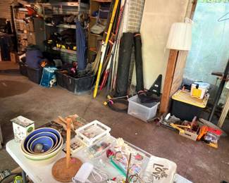 Still waiting for someone to figure out what fun thing to do with the telemarking skis we have in the corner;)