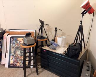 Still have some interesting prop items here plus lots of art to look through…