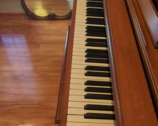 Hobart M. Cable Spinet Piano third image