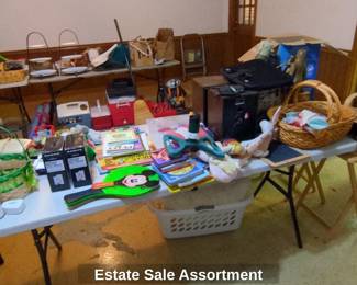 Estate Sale Assortment fifth image