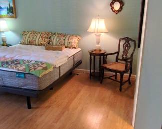 Victorian Style Mahogany Dresser with Mirror second image