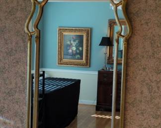 Ornate Giltwood Arch Mirror
