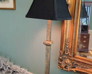 Classical Style Table Lamp with Fluted Column Base and Ornate Base