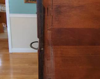 Mahogany Hepplewhite Style Sideboard fourth image