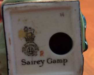 Royal Doulton Figurine Sairey Gamp HN second image