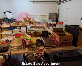 Estate Sale Assortment third image