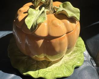 Vtg Fitz and Floyd Pumpkin Soup Tureen with its Matching Cabbage Plate