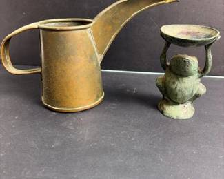 383 vintagebronzewateringcanfrogfigural