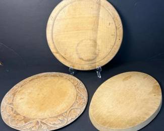 152 setof4antiquewoodenbreadboardscar