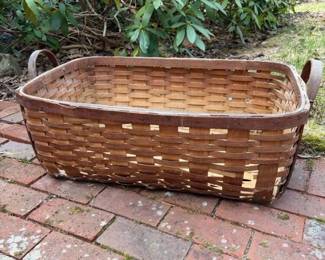 010 large28x11antiquehandwovenwoodenmar