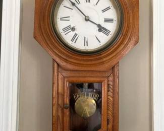 265 antiqueoakregulatorawallclock