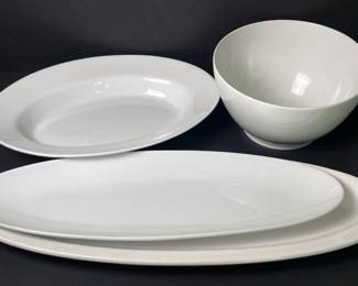 151 lotof4largewhiteporcelainservingp