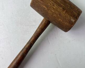 522 vintagewoodenmallet