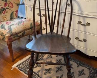 490 windsorbowbackwoodendiningchair