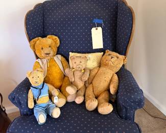 Antique teddy bears