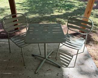 Vintage Metal Bistro Set
