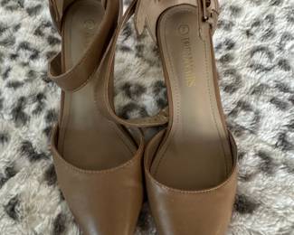 Dream Pairs Womens Tan Pointed Toe Ankle Strap Heels