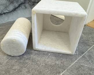 White Marble Fluted Tissue Box Cover and Canister Set third image